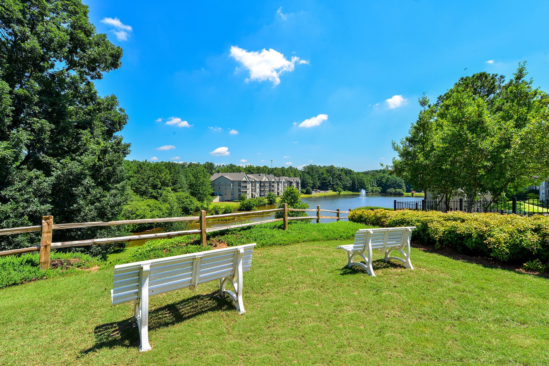 Lakeside at Arbor Place Image 6