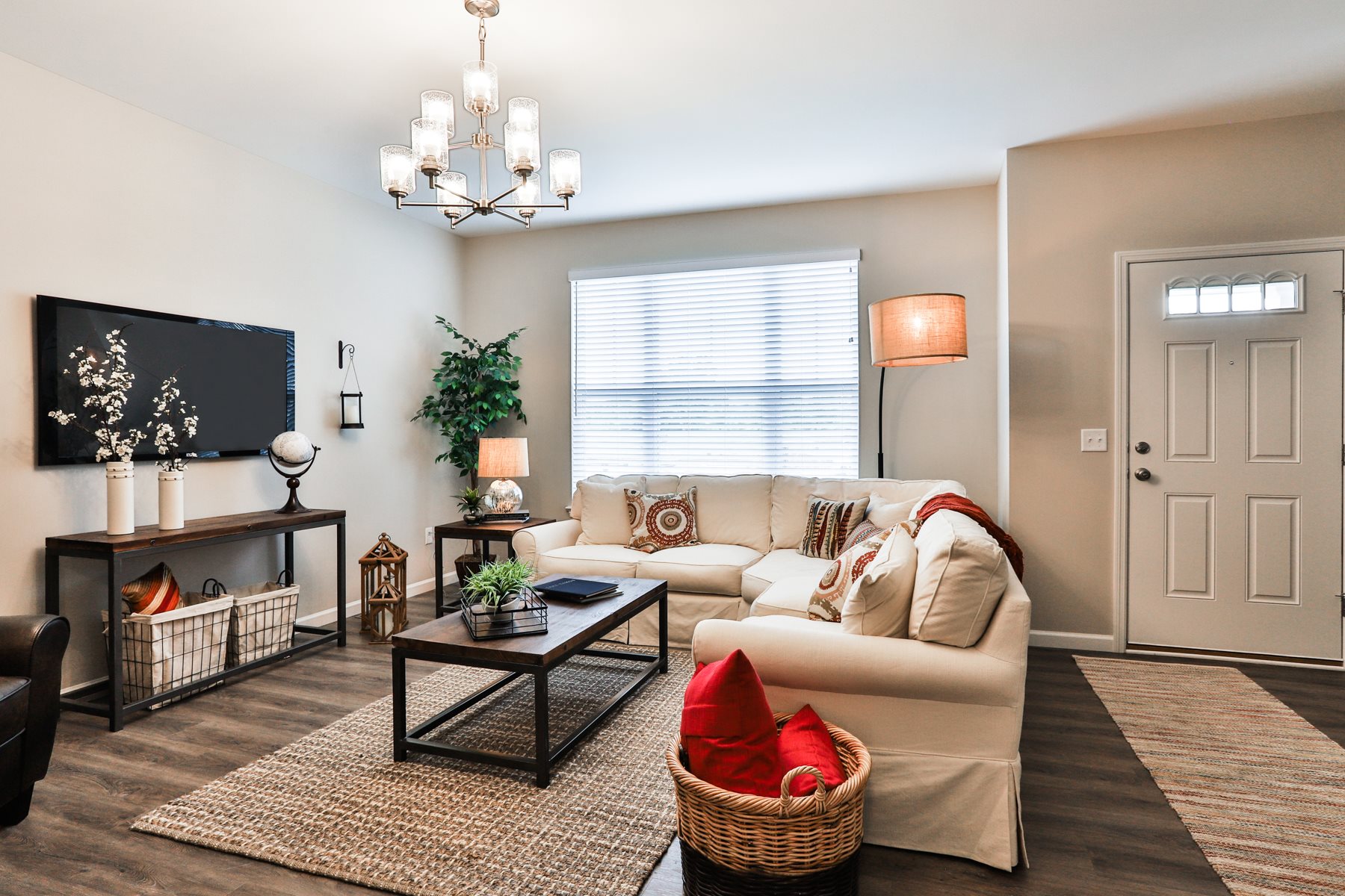 Creekside Landing Townhomes Image 9