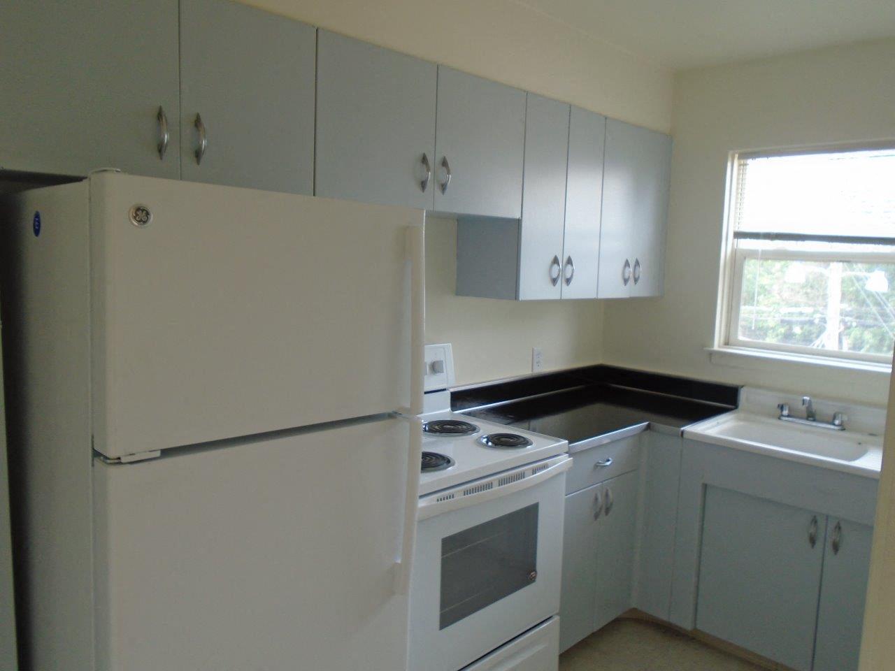 Tower Apts (1609) Image 2