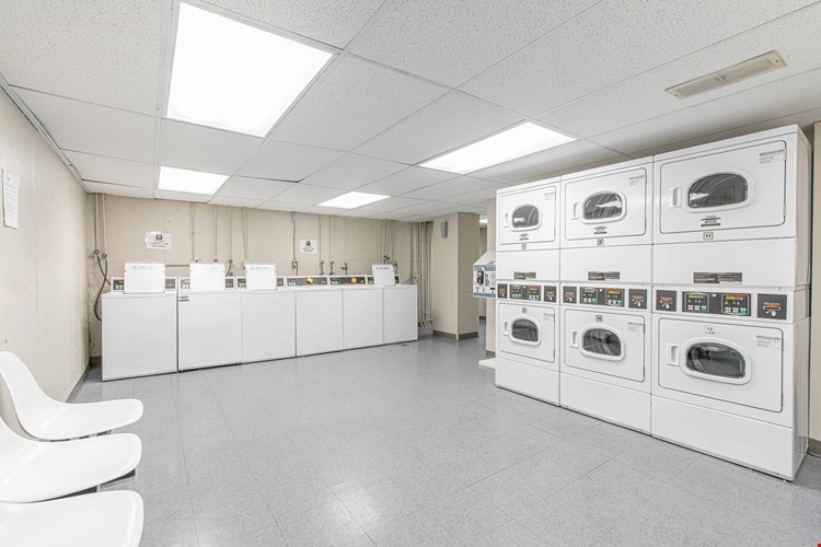 Brentwood Place Image 12