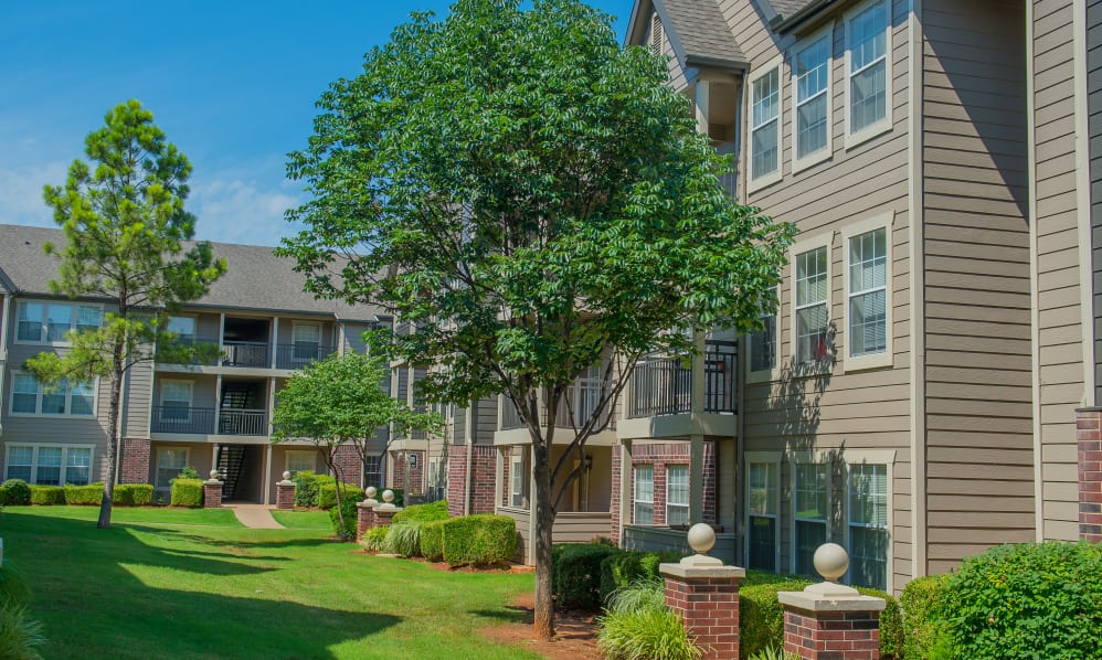 Crown Pointe Image 5