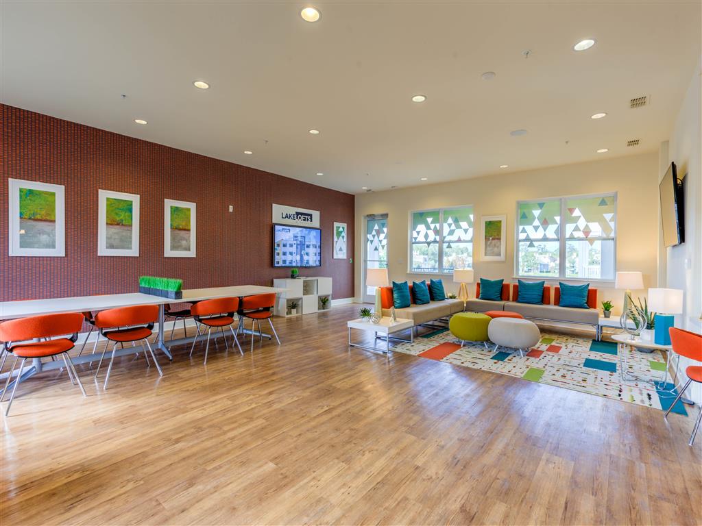 Lake Lofts at Deerwood Image 16