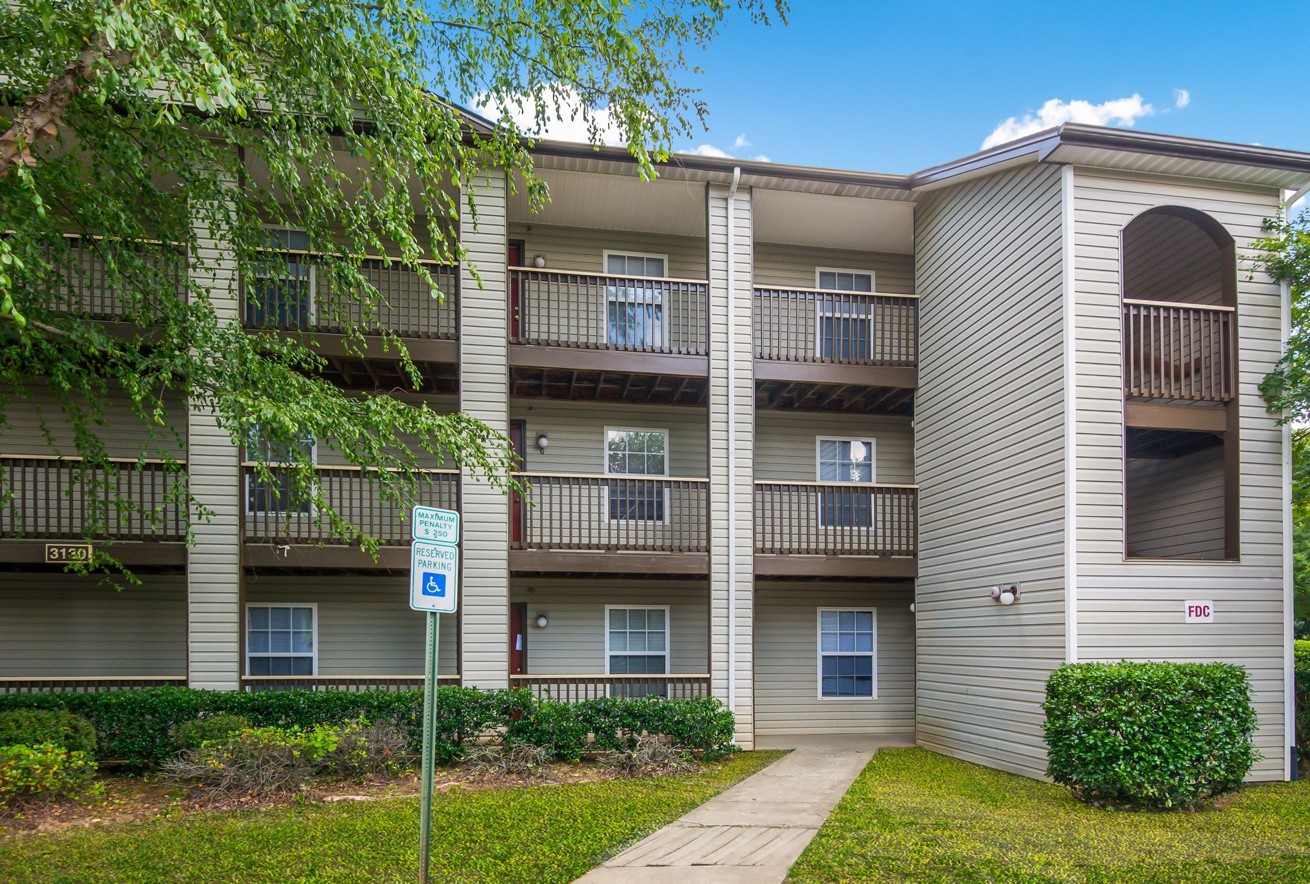 Sharon Pointe Image 9