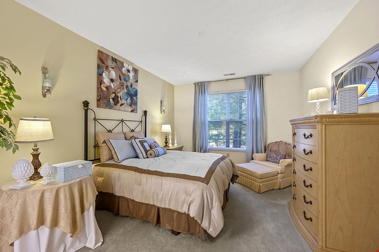 Bishops Gate Image 13