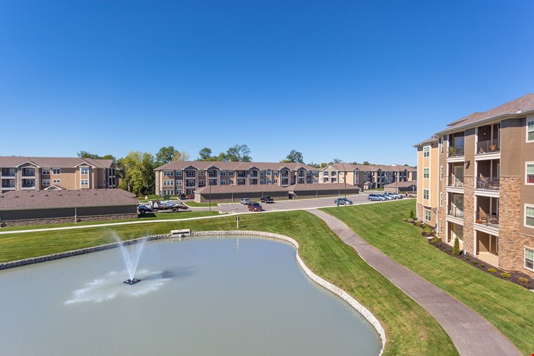 The Retreat at Tiffany Woods Image 18