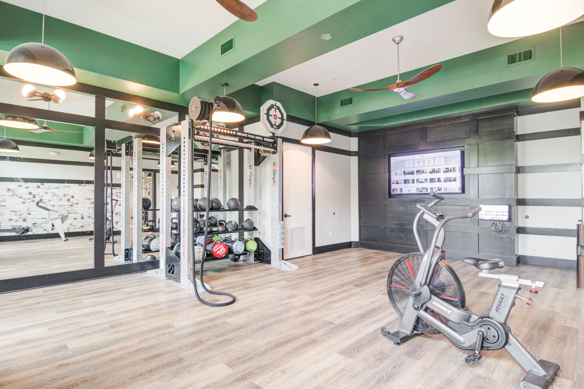 The Edison Sugarloaf Apartments Image 26