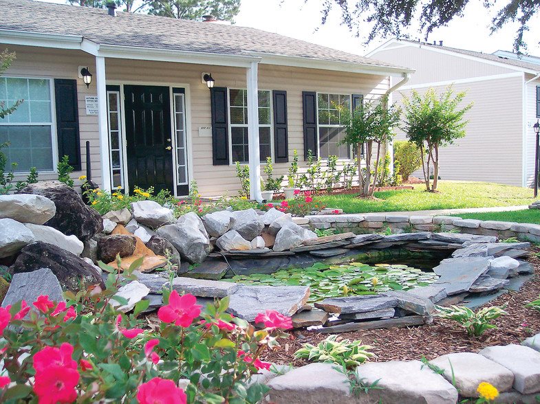 Autumn Chase Image 1