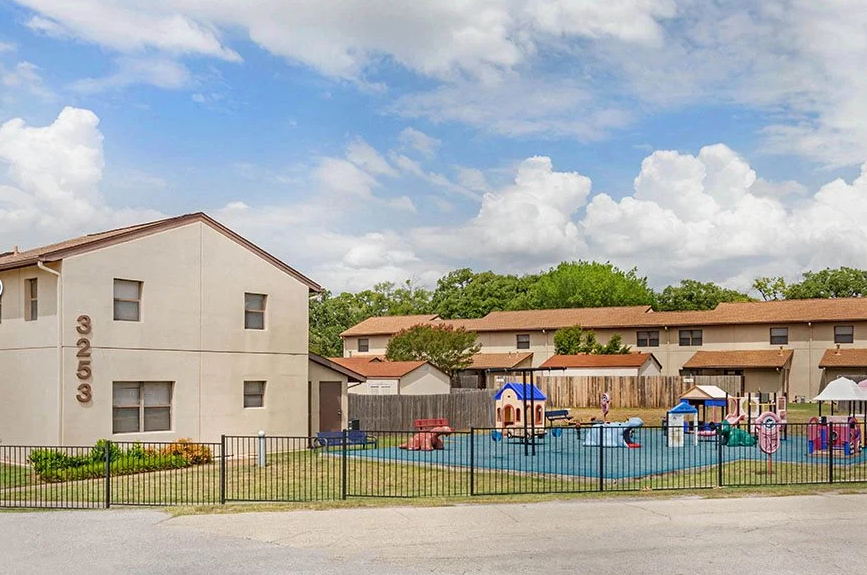 NAS JRB Fort Worth Homes  Image 2