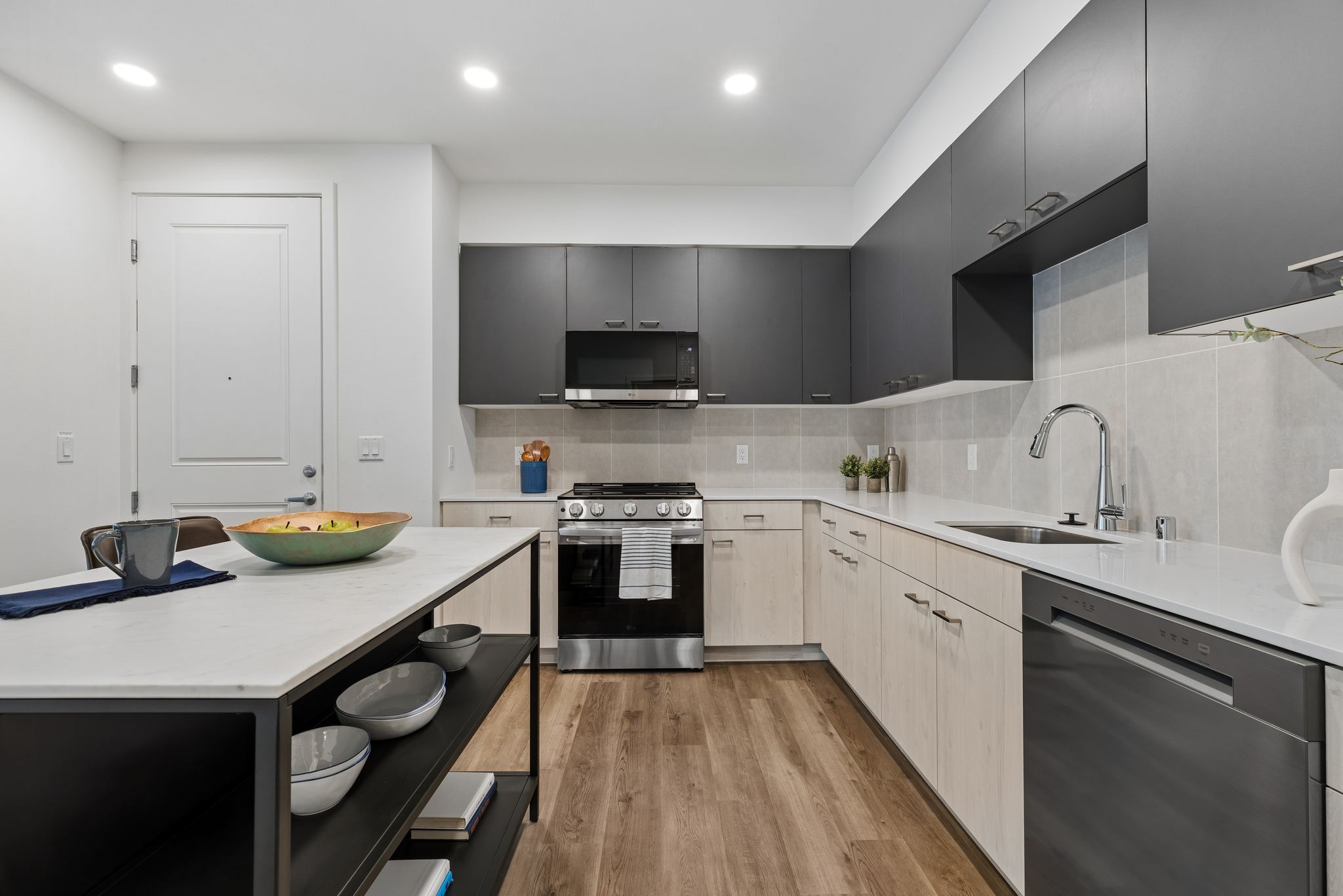 Hillstone Image 12