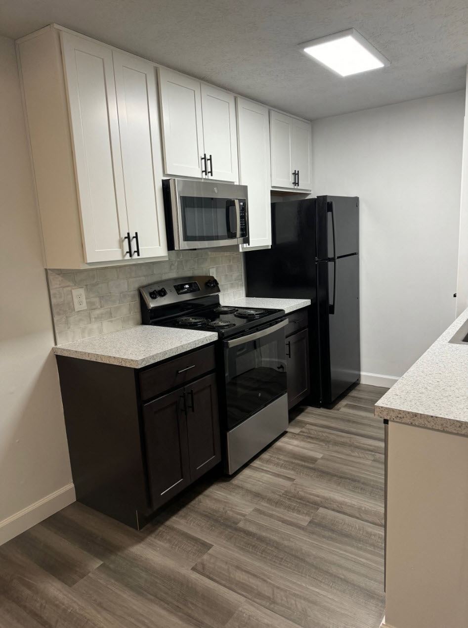 Hilltop Apartments Image 15