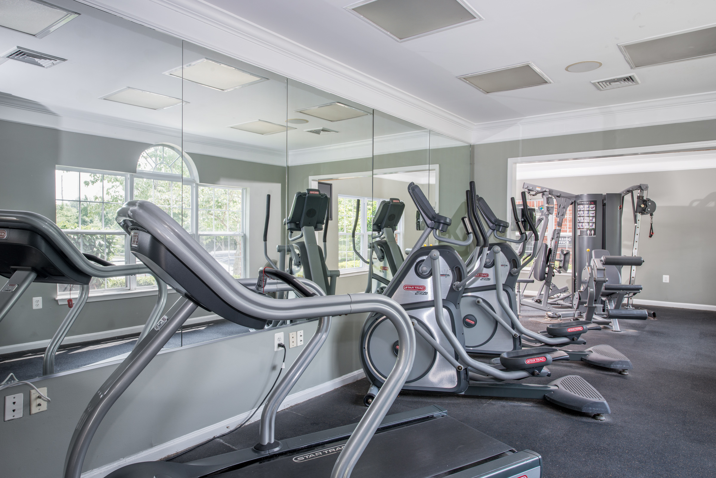 Governors Green Image 12