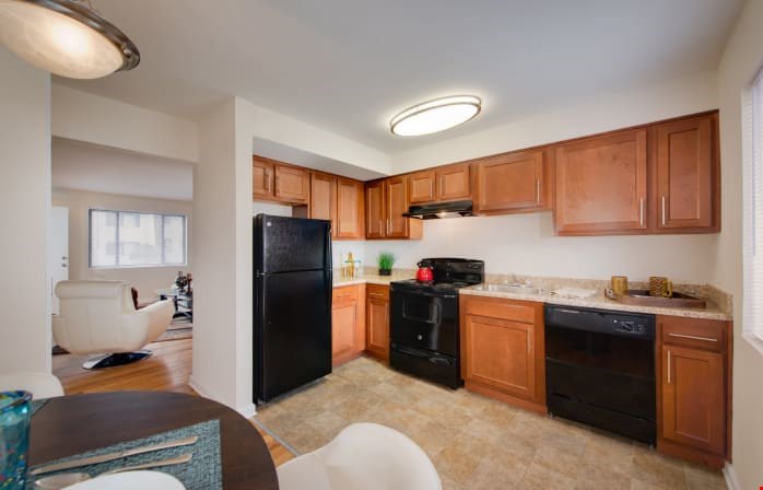 Residences at Silver Hill Image 7