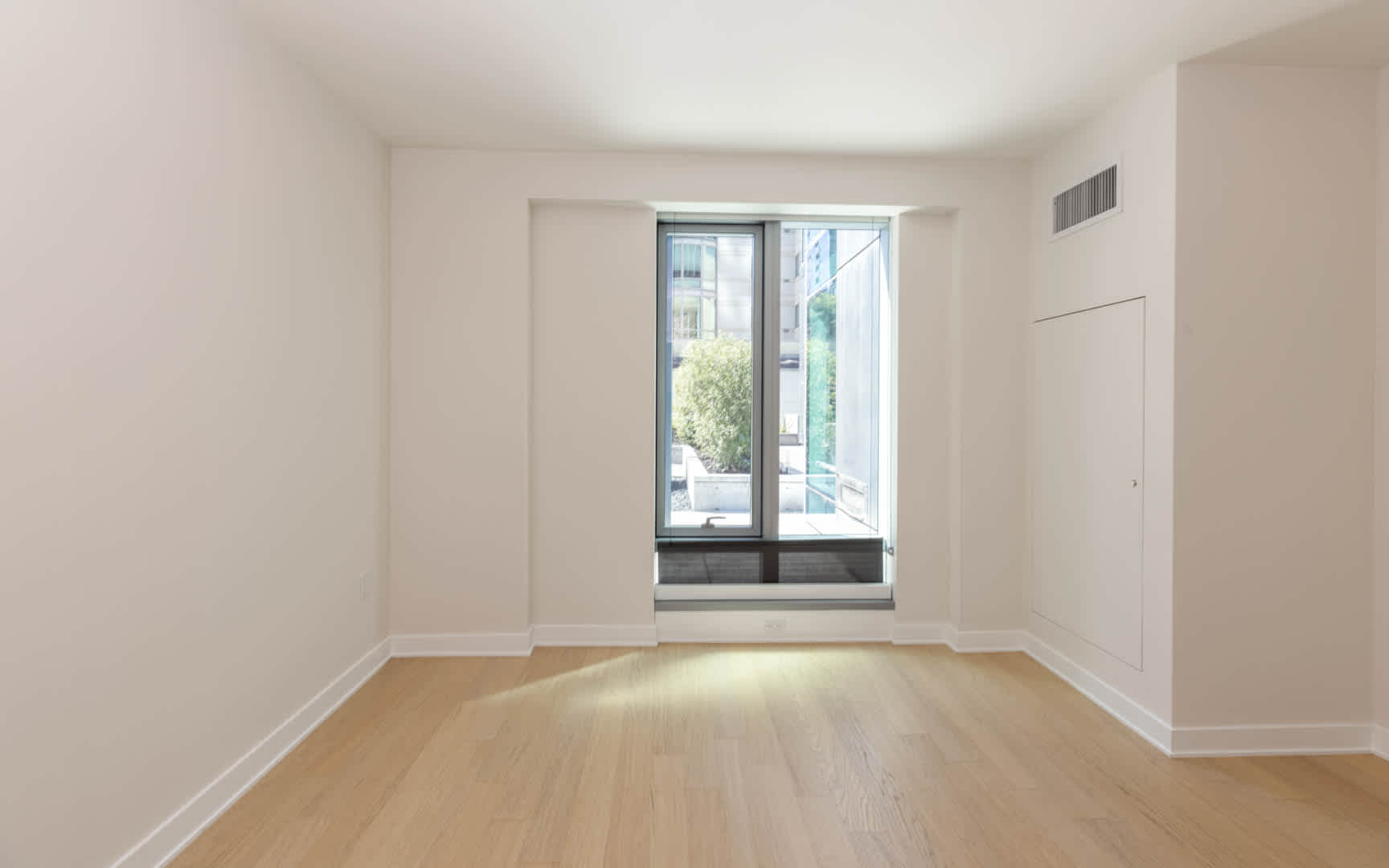 340 Fremont Image 48