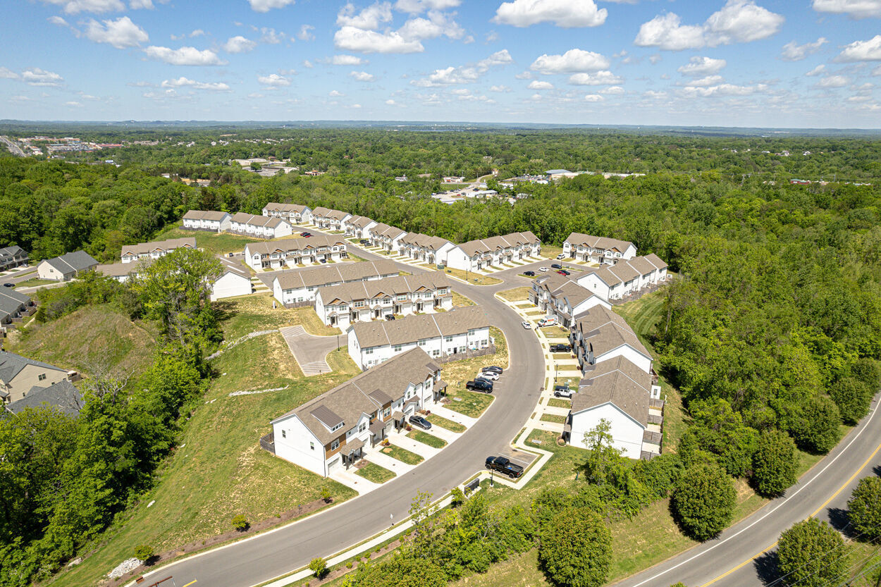 Highland at Hickory Hills Townhomes Image 43
