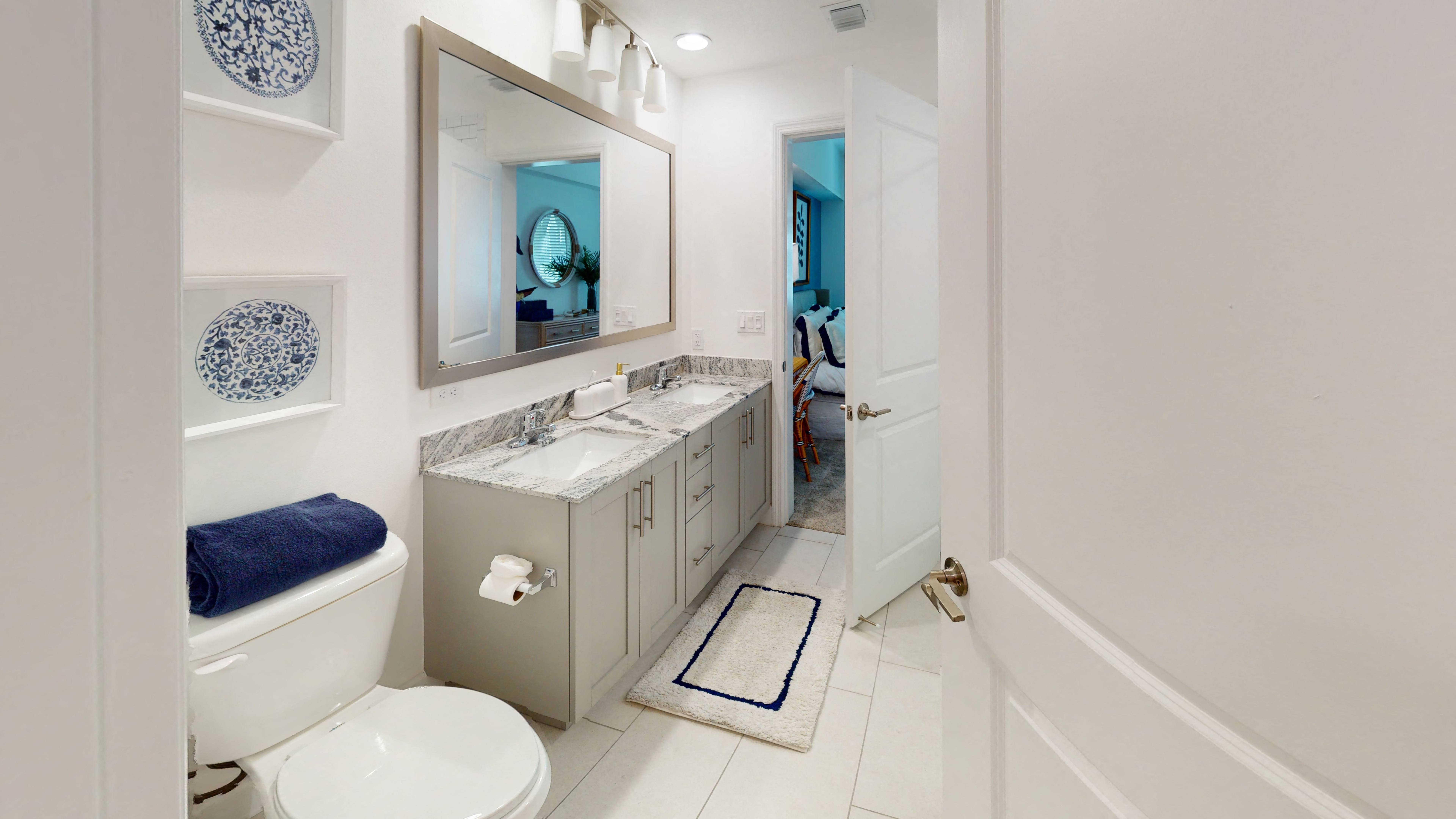 The Lotus at Village Walk Image 15