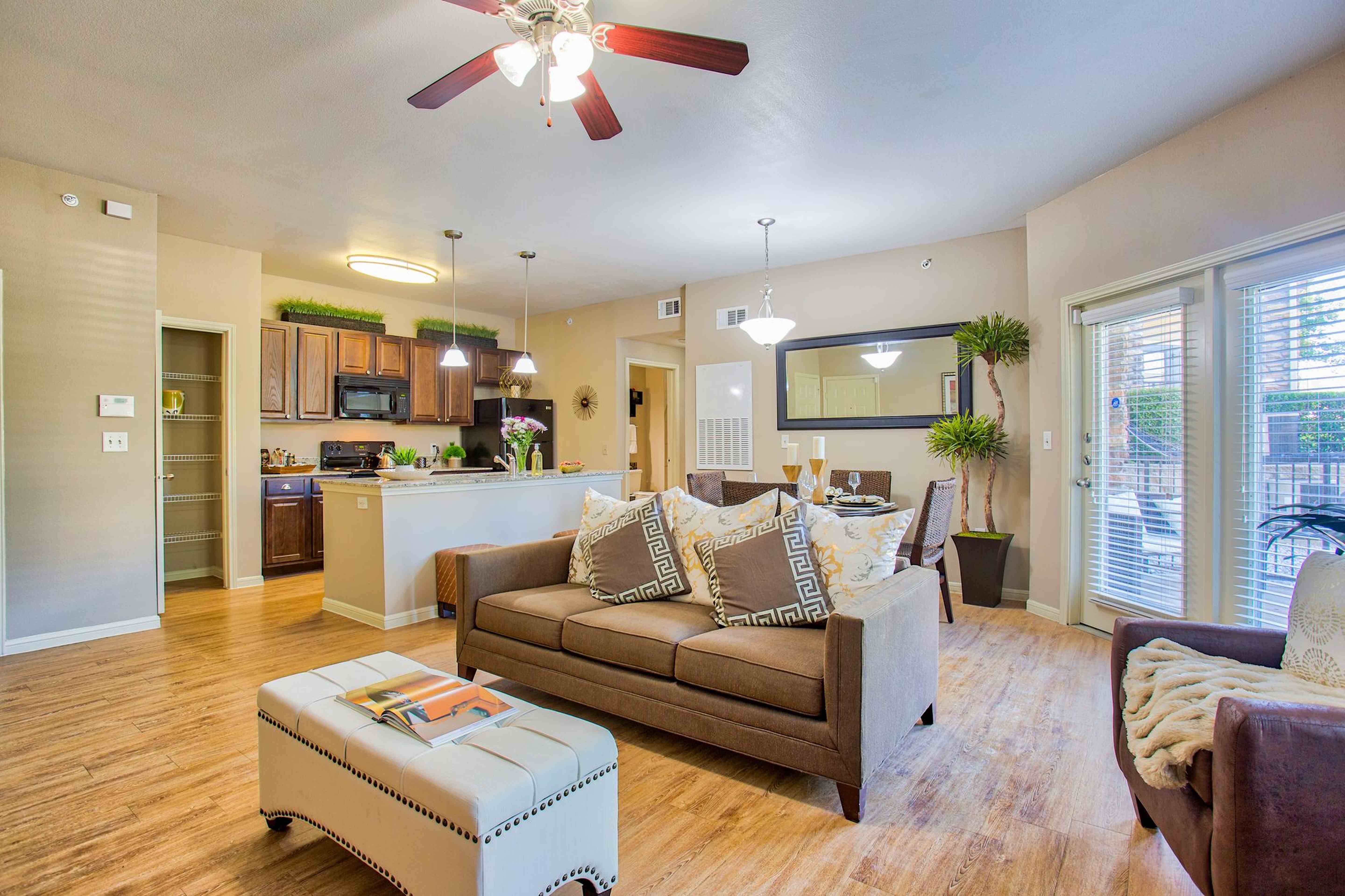 Riverside Villas Image 29