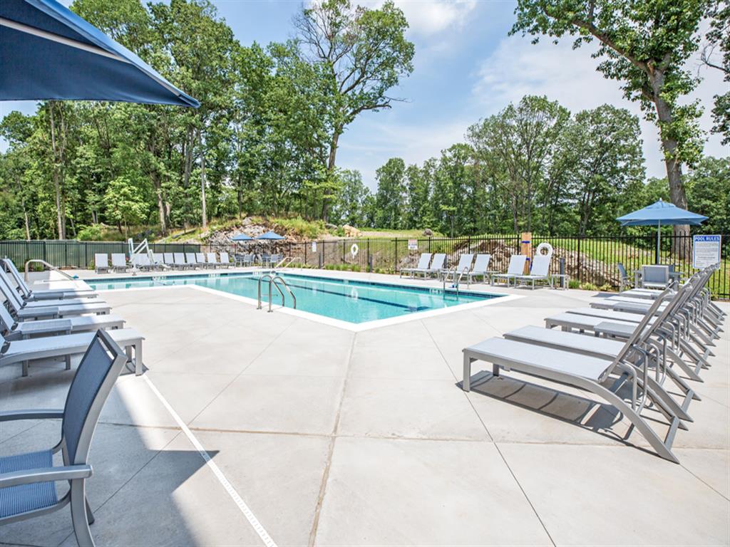 The Danforth Apartments Image 2