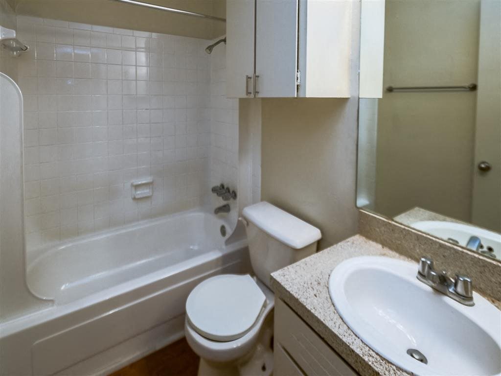 Forest Creek Village Image 8