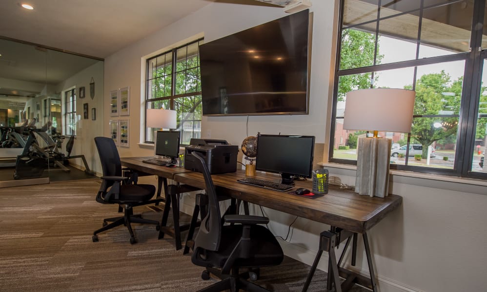 Waters Edge Apartments Image 8