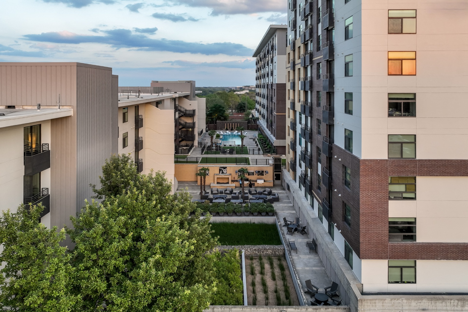 Berkshire Riverview Image 37