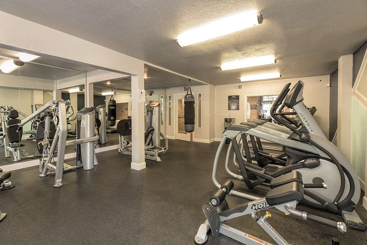 Woodbridge Apartments Image 11