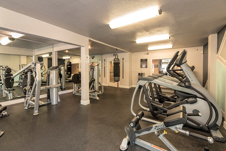 Woodbridge Apartments Image 11