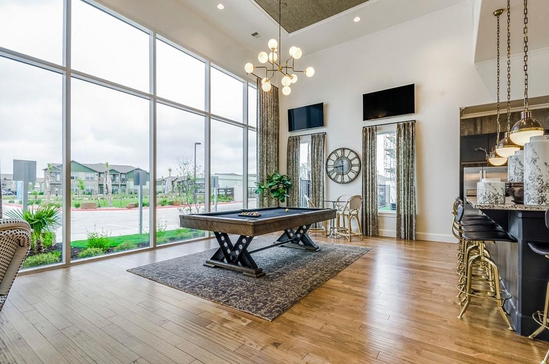 Berkshire Creekside Image 6