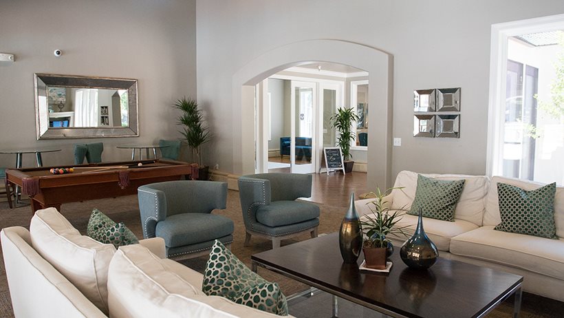 Lake Point Apartments Image 5