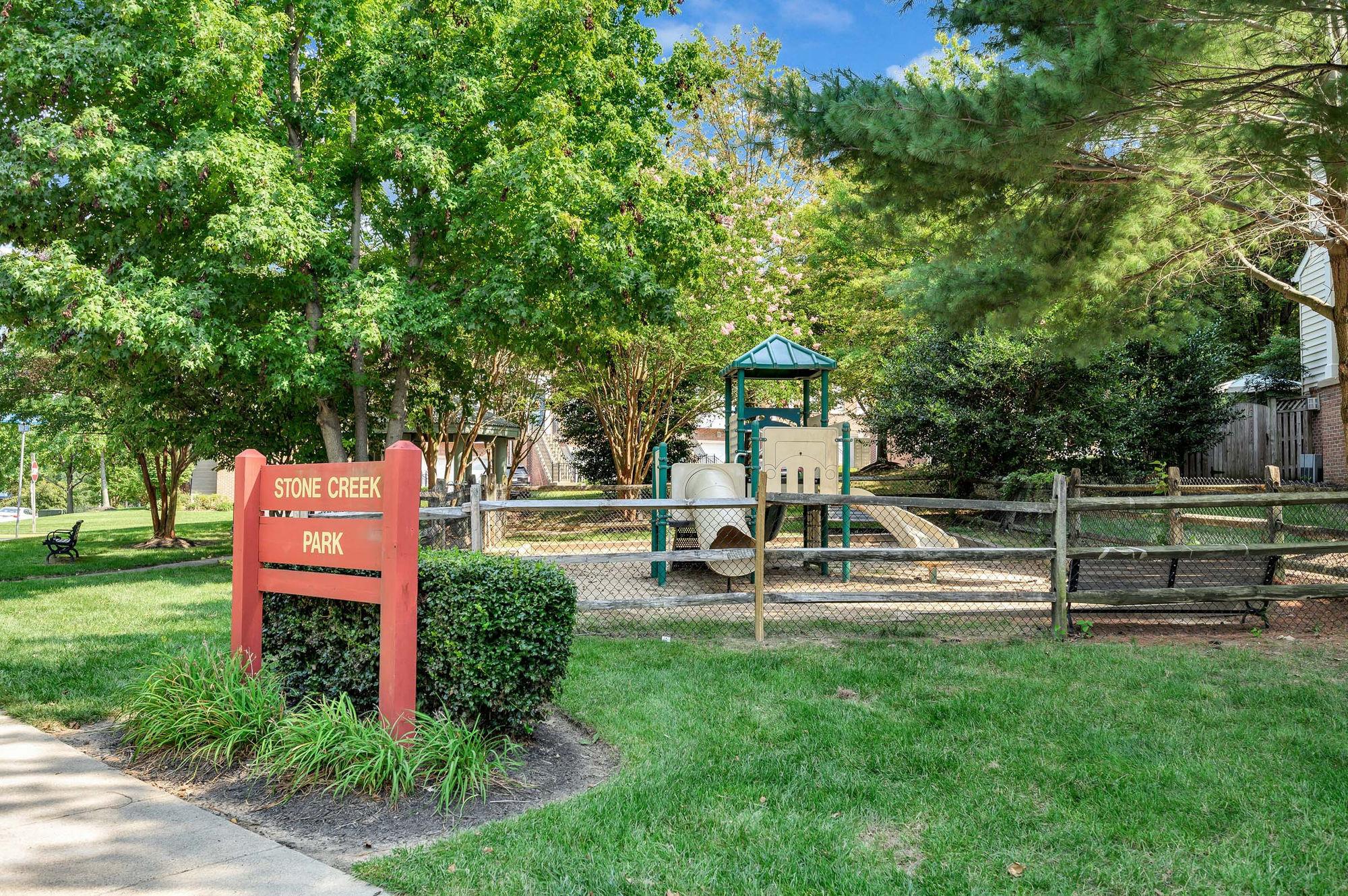 Camden Fair Lakes Image 34