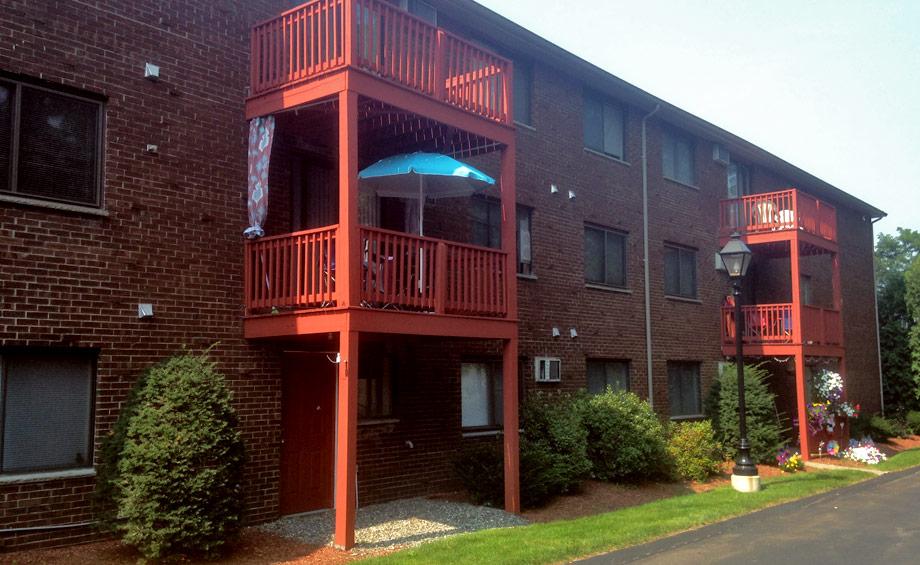 Eastern Trails Apartments and Storage Image 1
