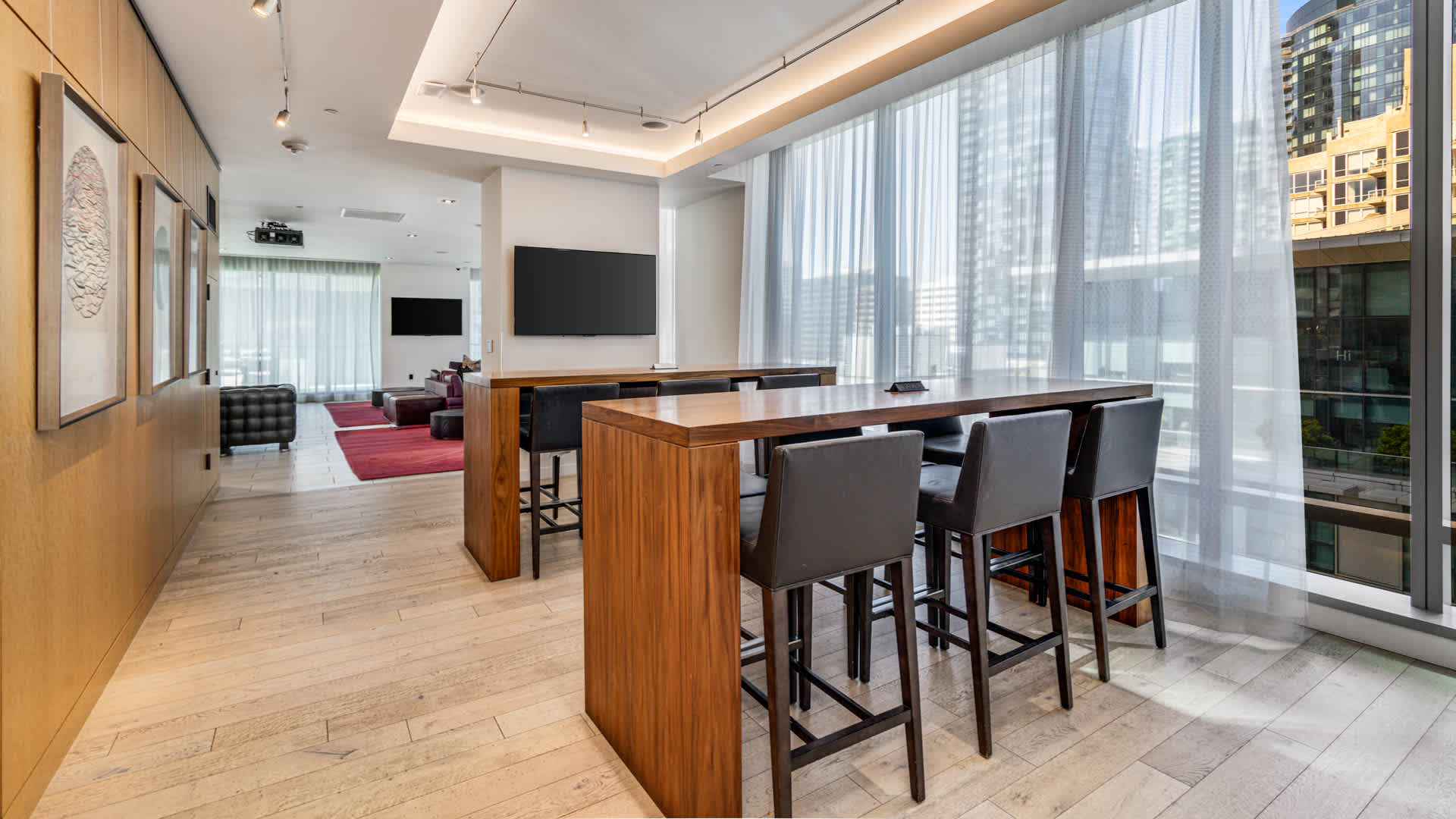 340 Fremont Image 55