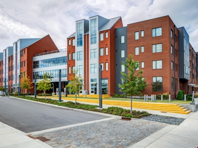 Flats at Taylor Place Image 1