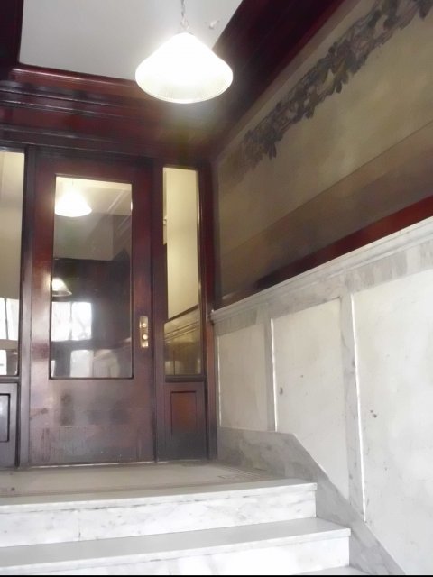 5524-5526 S Everett Avenue Image 2