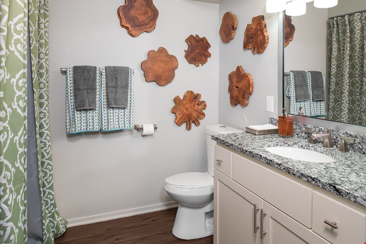 Court Senior Apartments Image 13