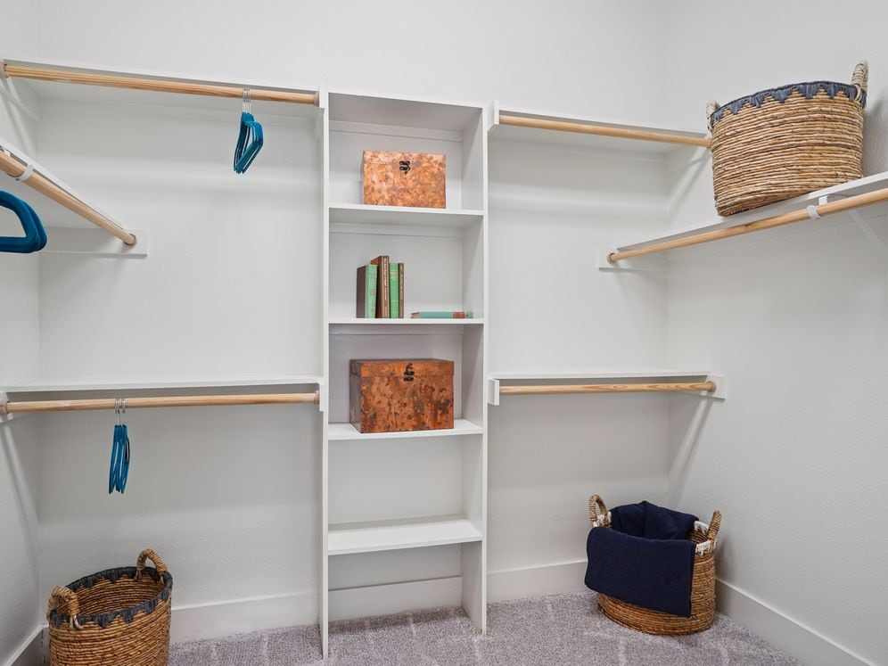 Walk-in closet