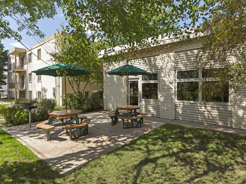 Hamline Terrace Image 14