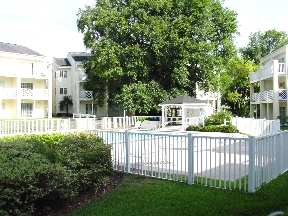 Oakbrook Walk Image 5