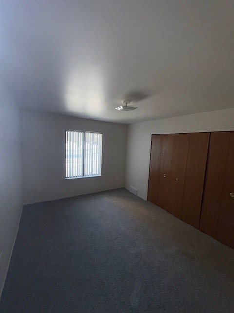 Lakeside Village Apartments Image 53