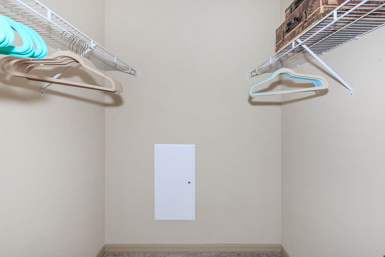 Riversong Apartment Homes Image 11