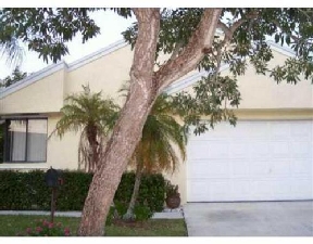 Boynton Lakes North Image 1