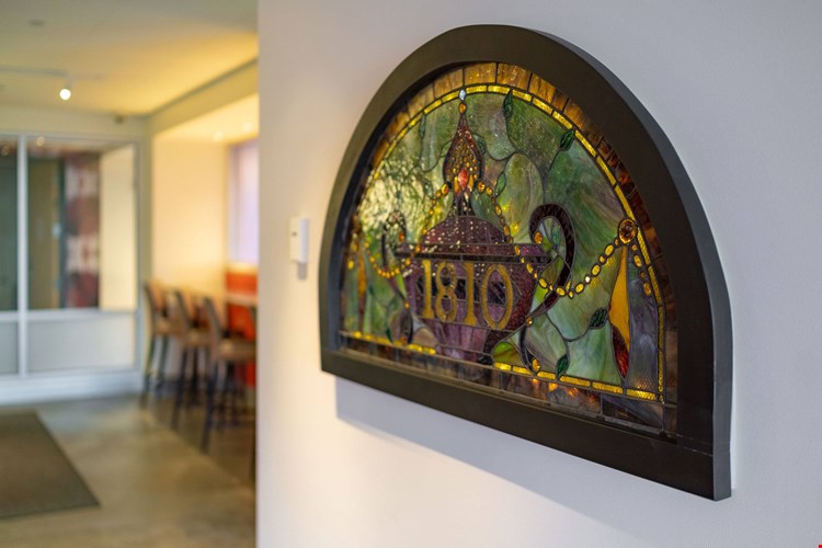 7West Grandmas Glass