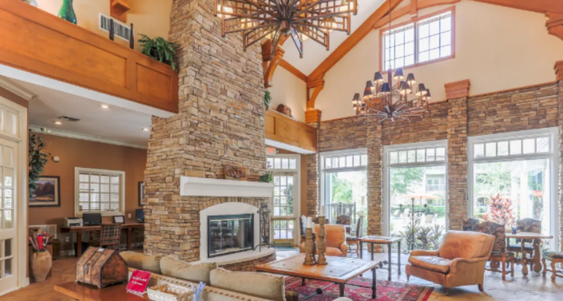 The Lodge at West Oaks Image 3