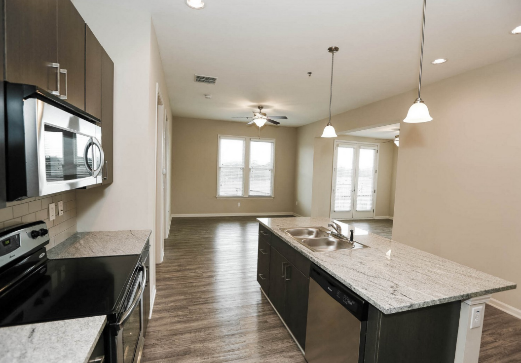 260 Woodstock Image 3