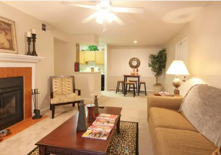 Edgewood Apartments Image 4