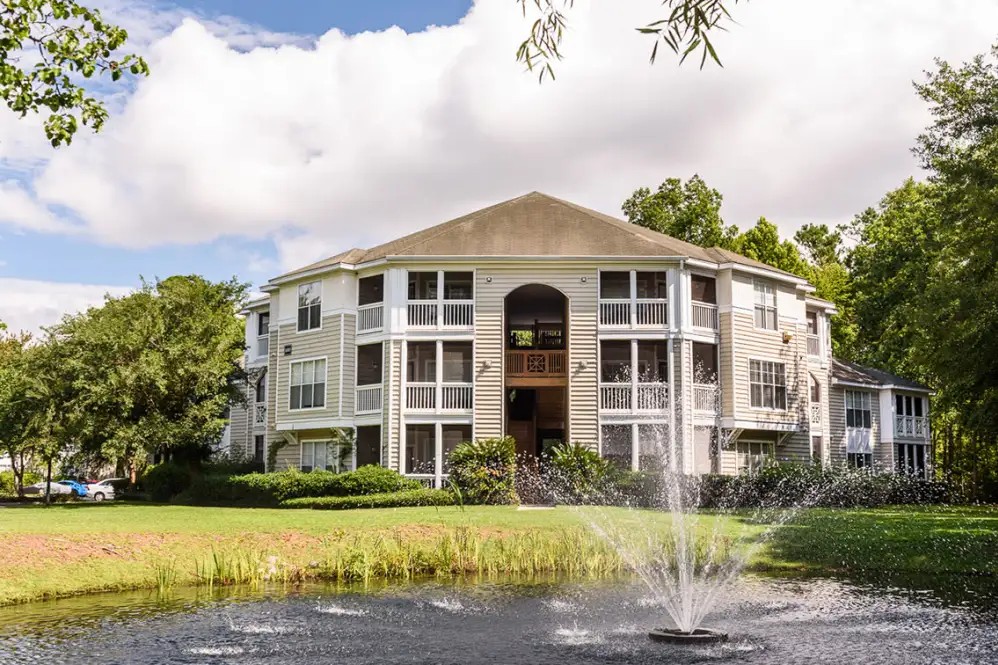 Heron Reserve Apartments Image 1