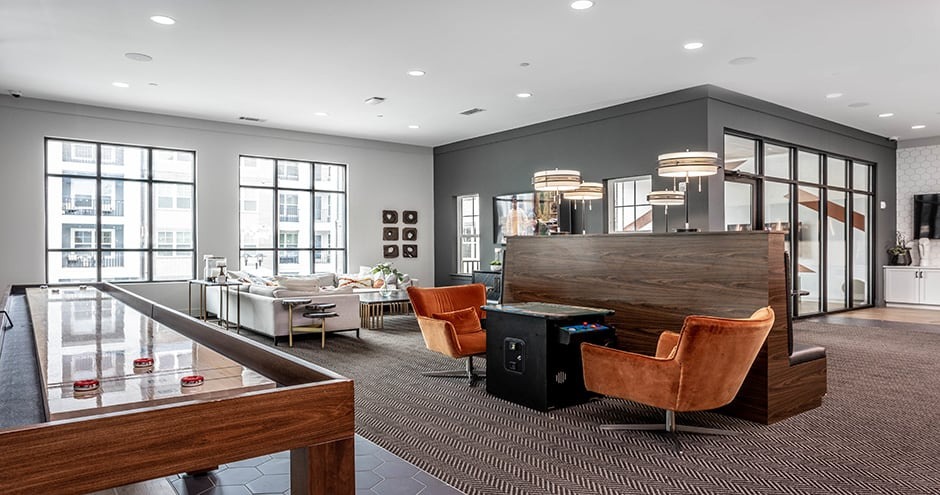 Aviation Crossing  Image 6