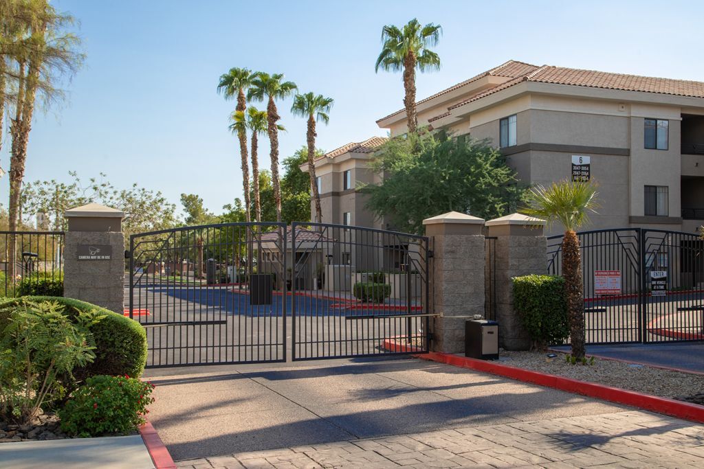 Camden Copper Square Image 30