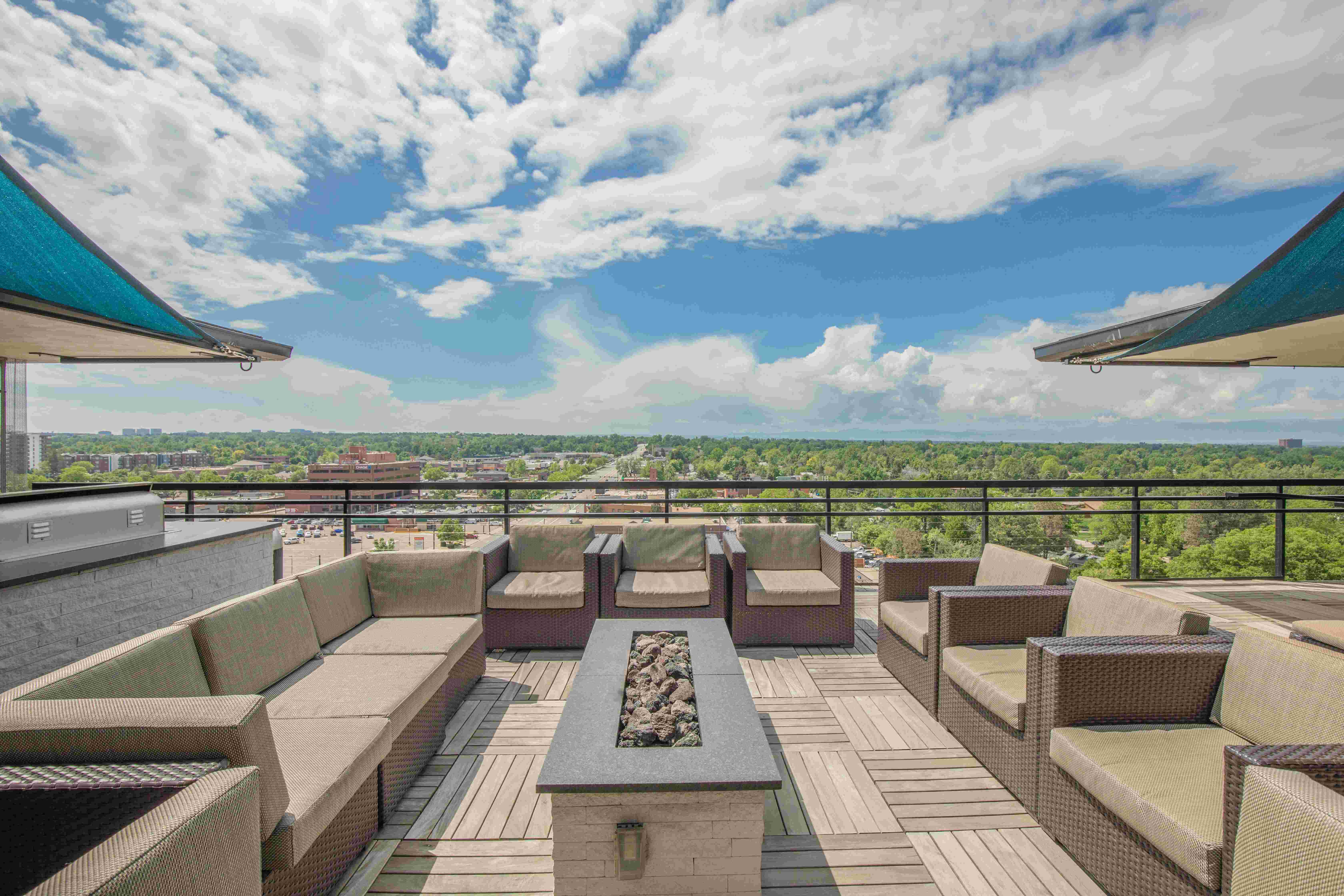 One Belmar Place Image 12