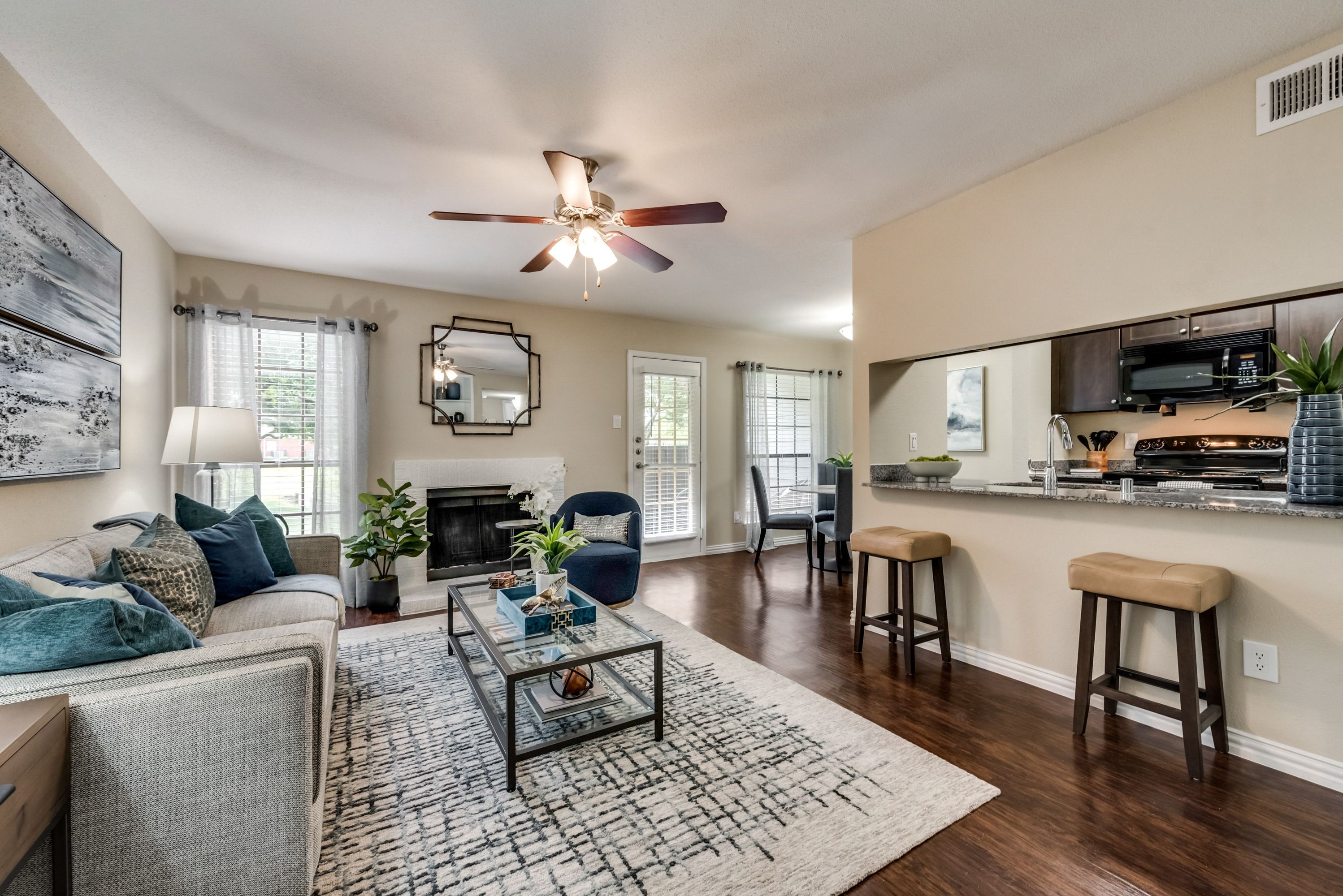 Mount Vernon Apartments | Desoto TX | Spacious Floor Plans with Hardwood Style Flooring