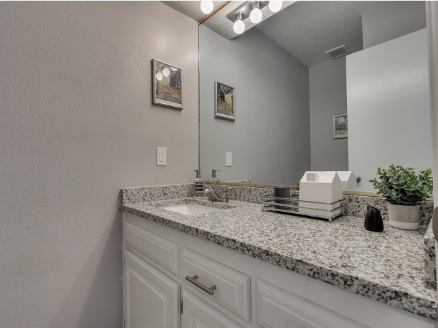 Garden Gate Image 30